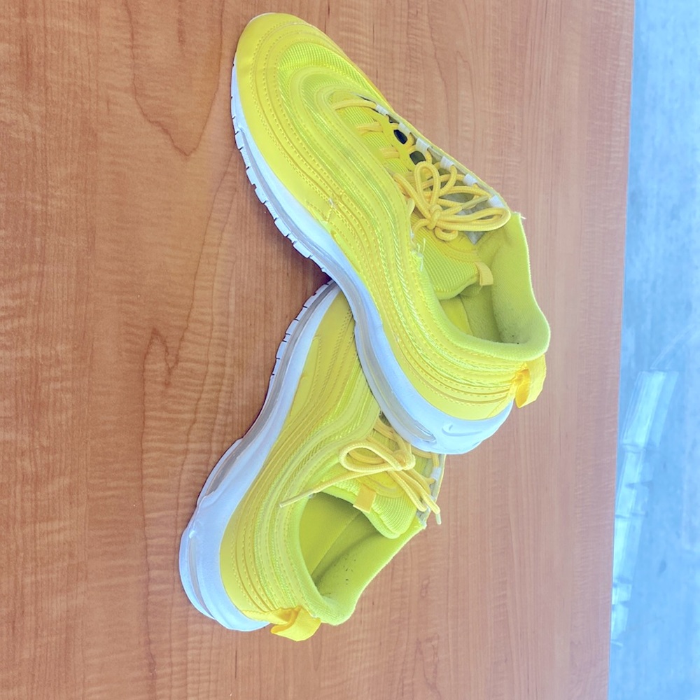 Mike Air Max size 8.5 mens good condition